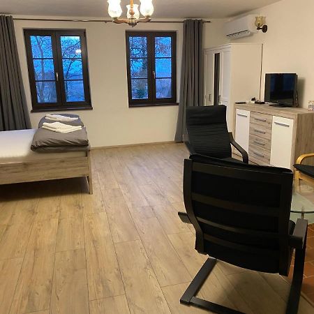 Apartman Pod Mandloni Starovice Exterior photo