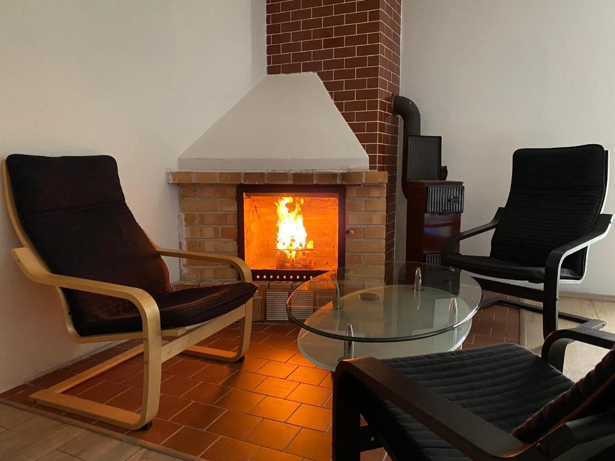 Apartman Pod Mandloni Starovice Exterior photo